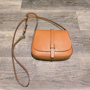 Gap Crossbody bag purse NWOT